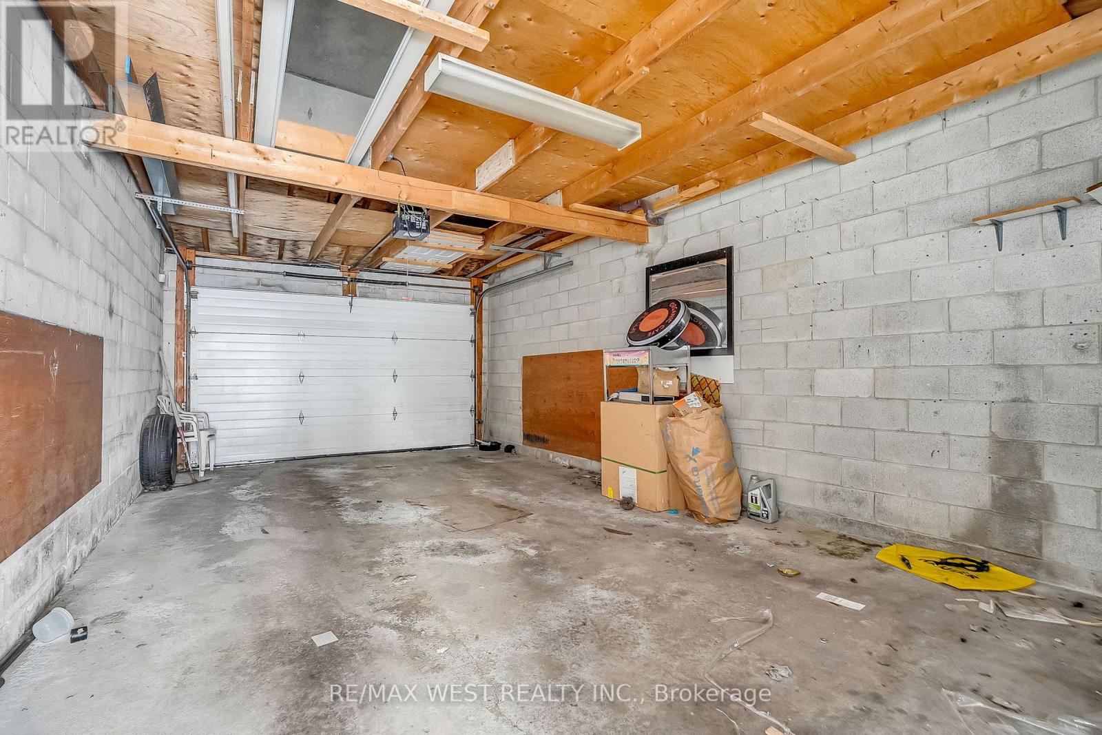 472 Symington Avenue, Toronto, Ontario  M6N 2W5 - Photo 13 - W12935520