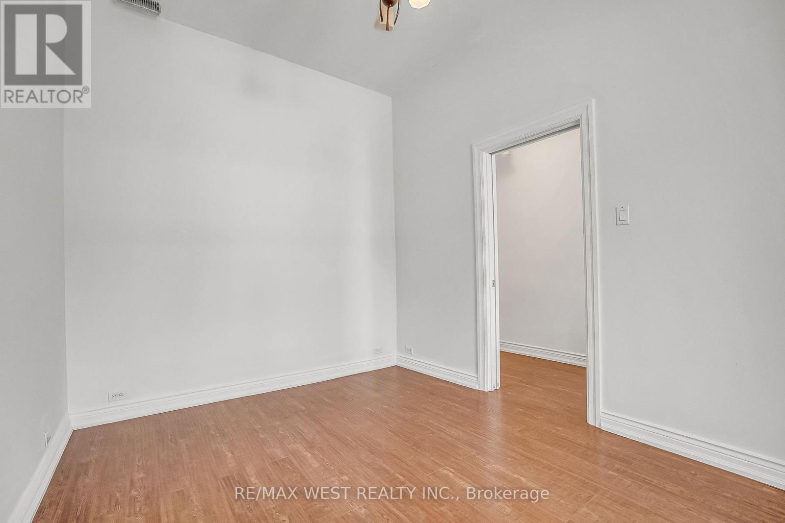 472 Symington Avenue, Toronto, Ontario  M6N 2W5 - Photo 21 - W12935520