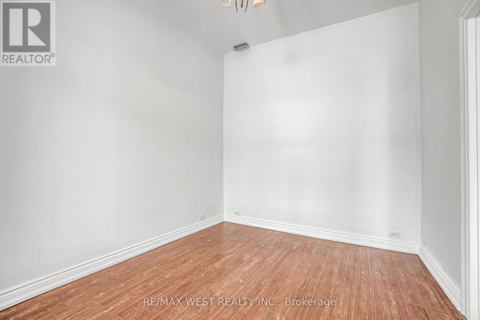 472 Symington Avenue, Toronto, Ontario  M6N 2W5 - Photo 22 - W12935520