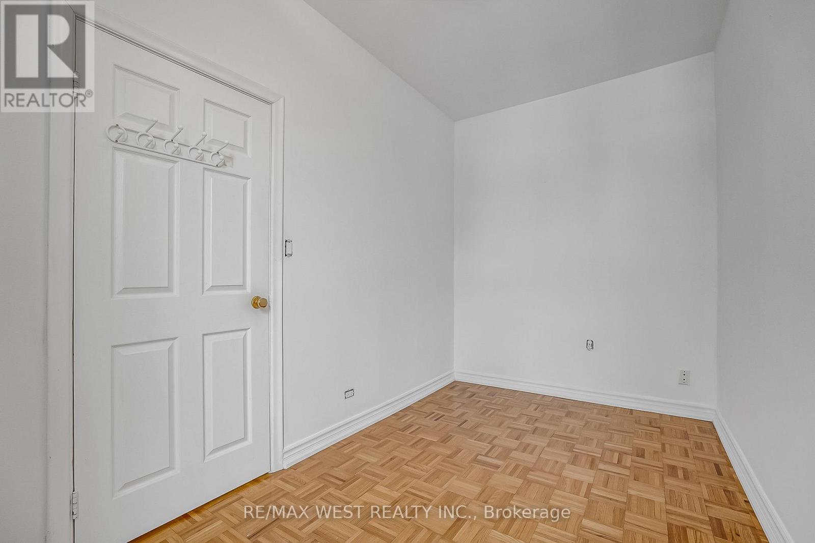 472 Symington Avenue, Toronto, Ontario  M6N 2W5 - Photo 46 - W12935520