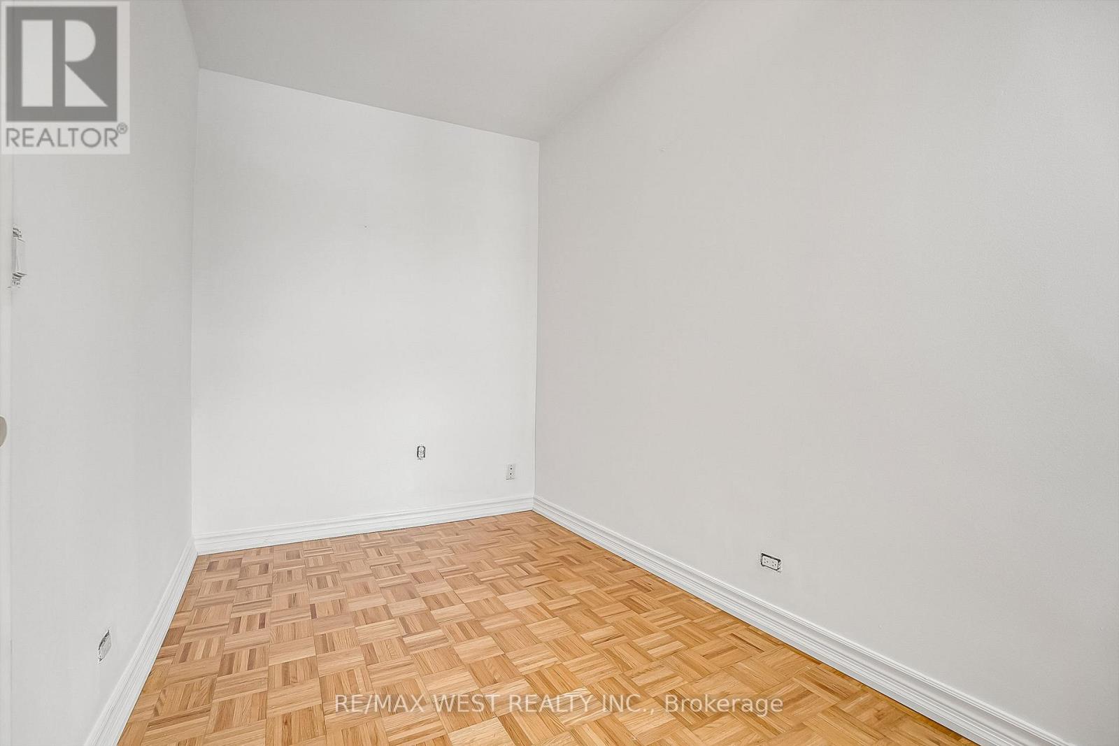 472 Symington Avenue, Toronto, Ontario  M6N 2W5 - Photo 50 - W12935520