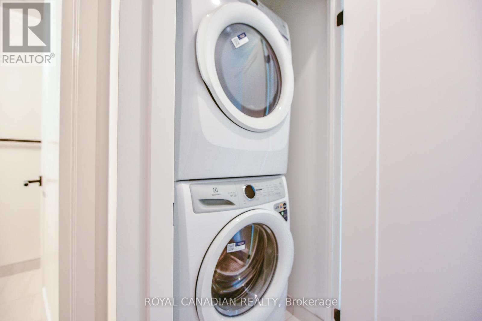 601 - 1660 Bloor Street W, Toronto, Ontario  M6P 0C6 - Photo 22 - W12935532