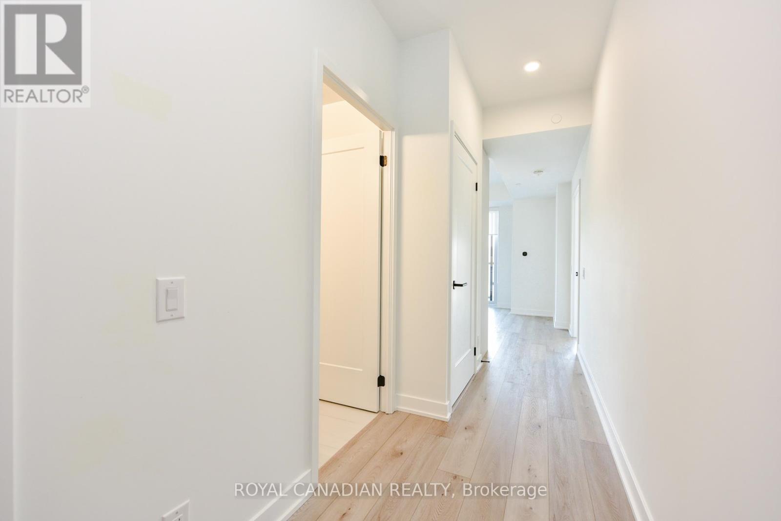 601 - 1660 Bloor Street W, Toronto, Ontario  M6P 0C6 - Photo 5 - W12935532