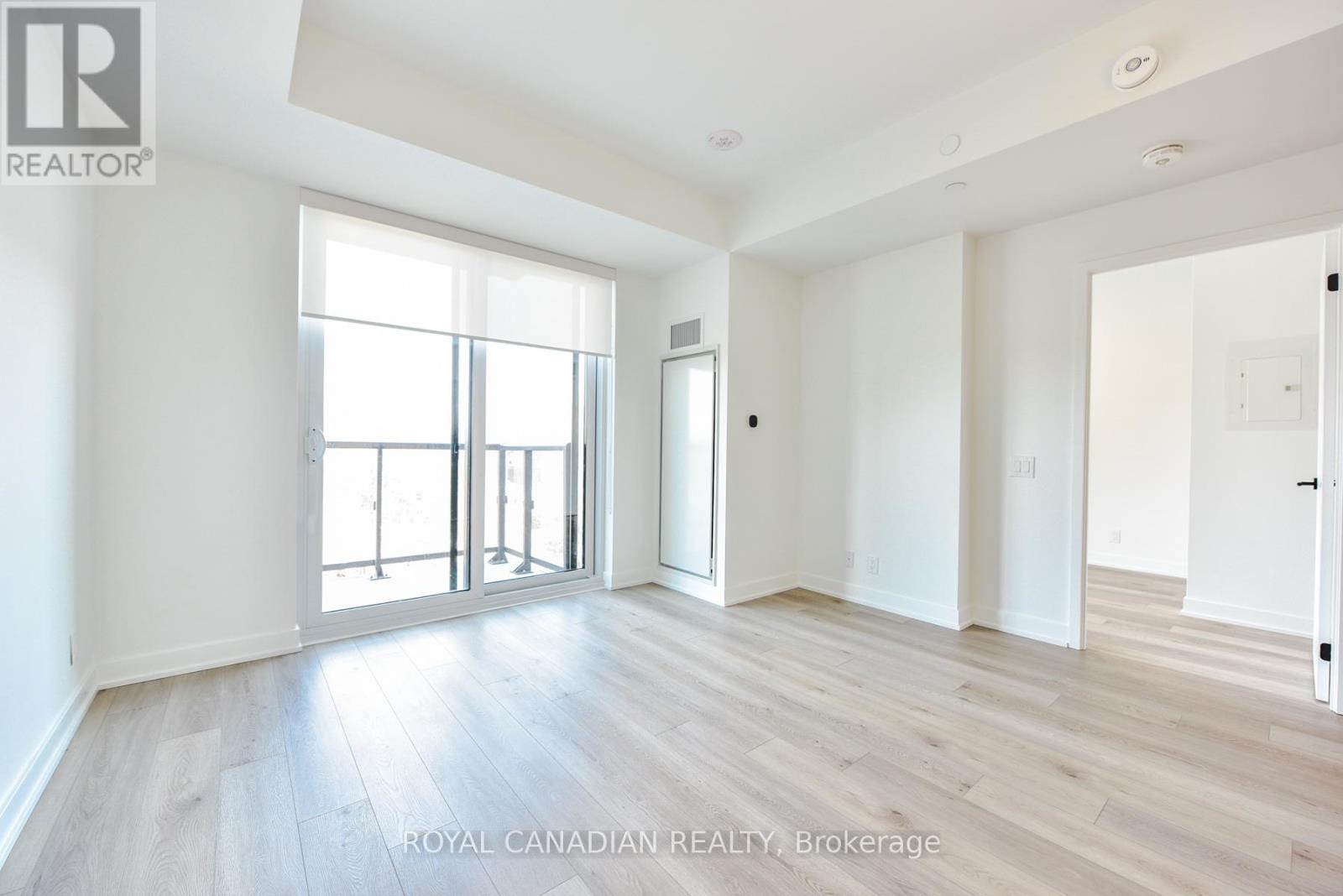 601 - 1660 Bloor Street W, Toronto, Ontario  M6P 0C6 - Photo 8 - W12935532