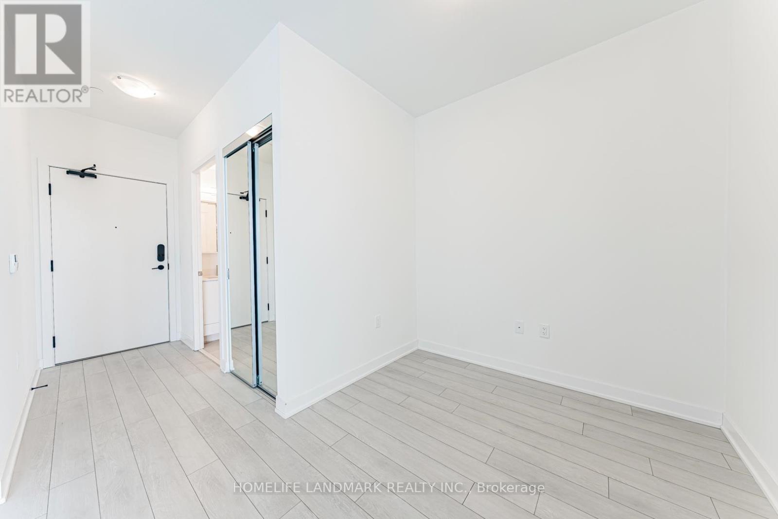 2202 - 4655 Metcalfe Avenue, Mississauga, Ontario  L5M 0Z7 - Photo 7 - W12935546