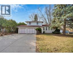 655 ROSELAND DRIVE South, Windsor, Ontario