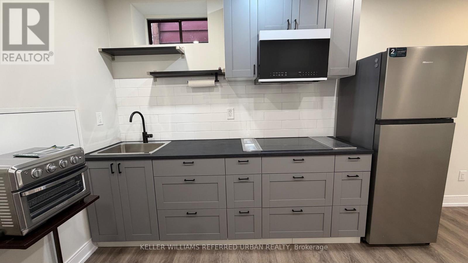 Basement - 63 Wallington Avenue, Toronto, Ontario M4C 2N2 - Photo 18 - E12773800