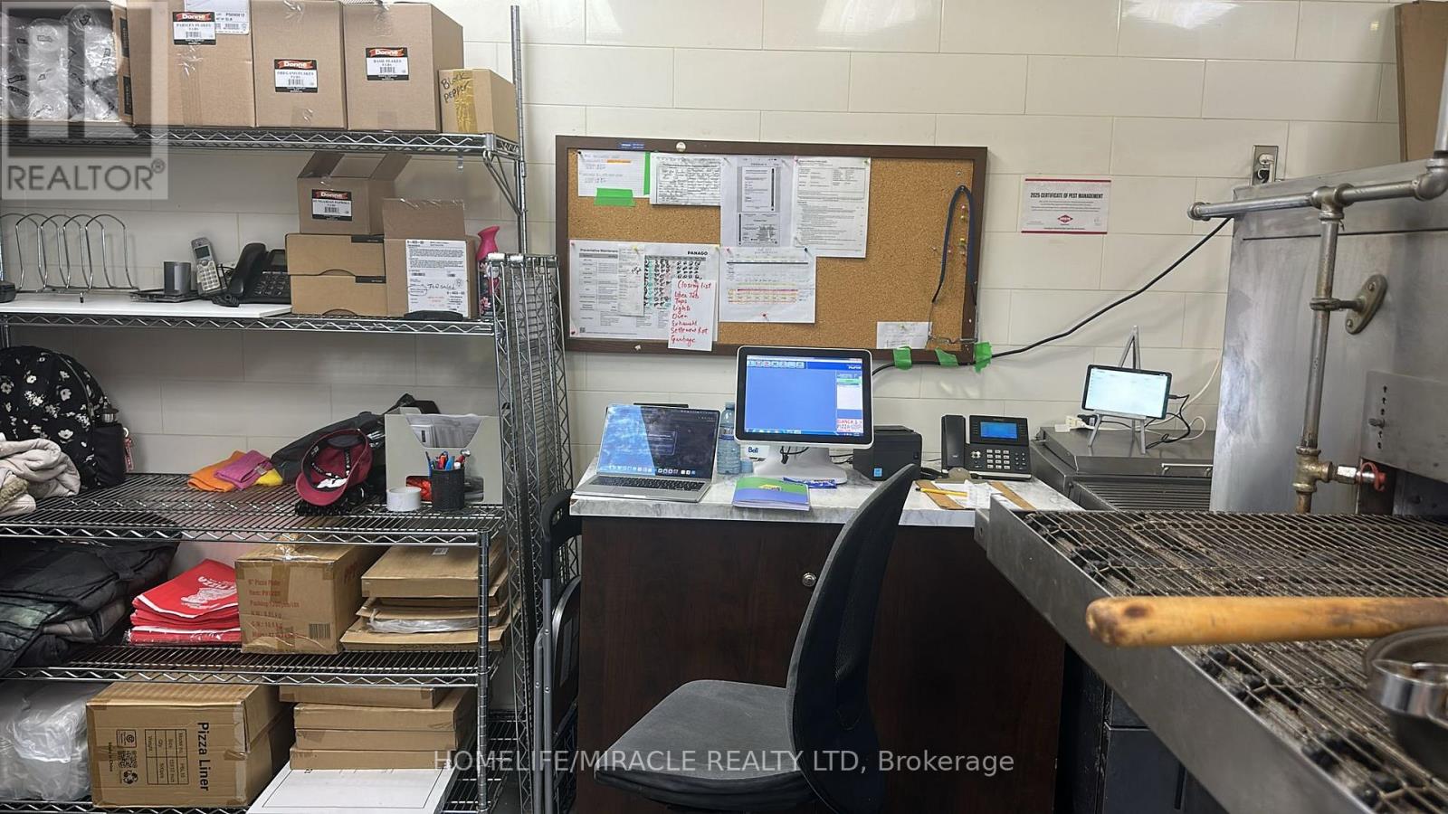 B9 - 668 Erb Street, Waterloo, Ontario  N2T 2Z7 - Photo 10 - X12935298