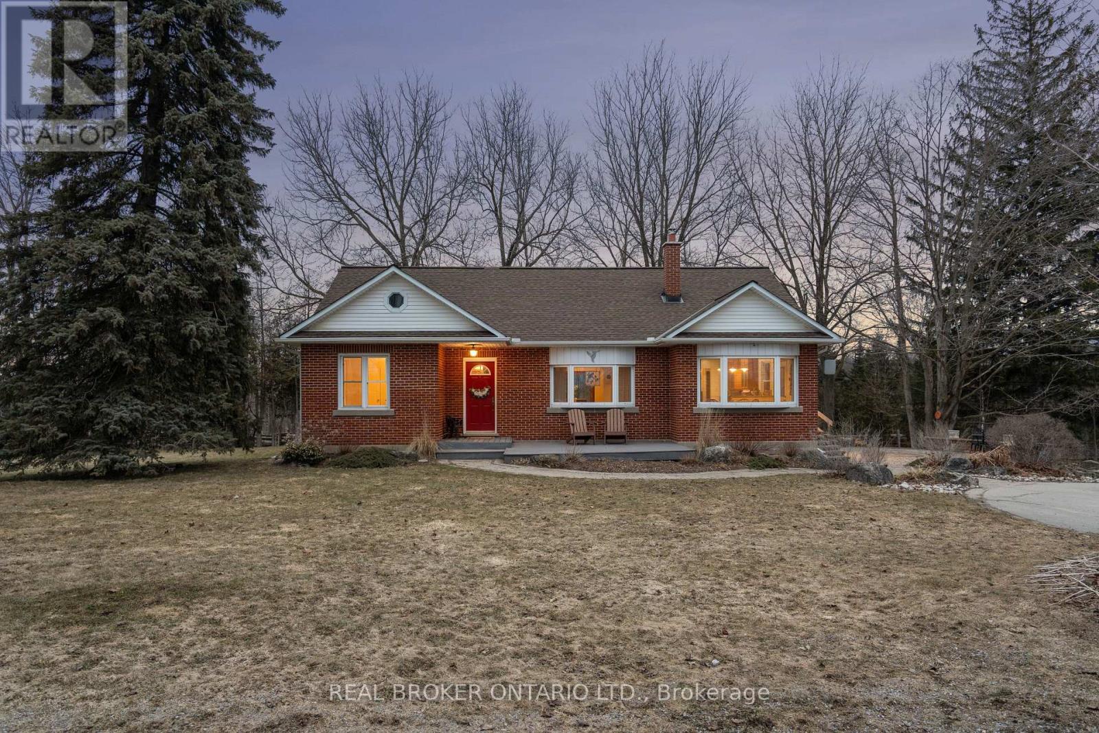 5099 First Line, Erin, Ontario  L7J 2L9 - Photo 2 - X12935320
