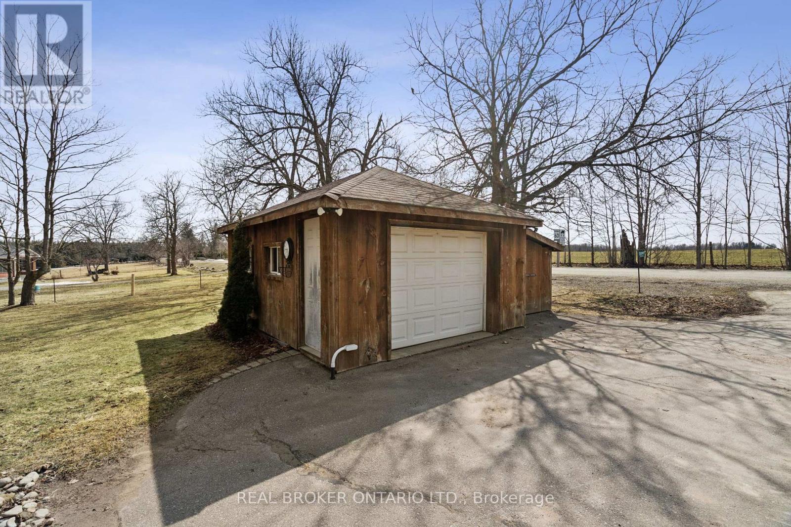 5099 First Line, Erin, Ontario  L7J 2L9 - Photo 8 - X12935320