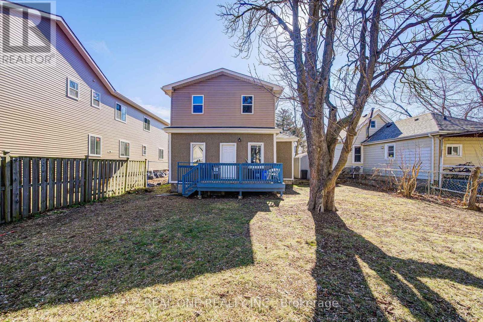 102 Royal Avenue, Hamilton, Ontario  L8S 2C6 - Photo 39 - X12935410