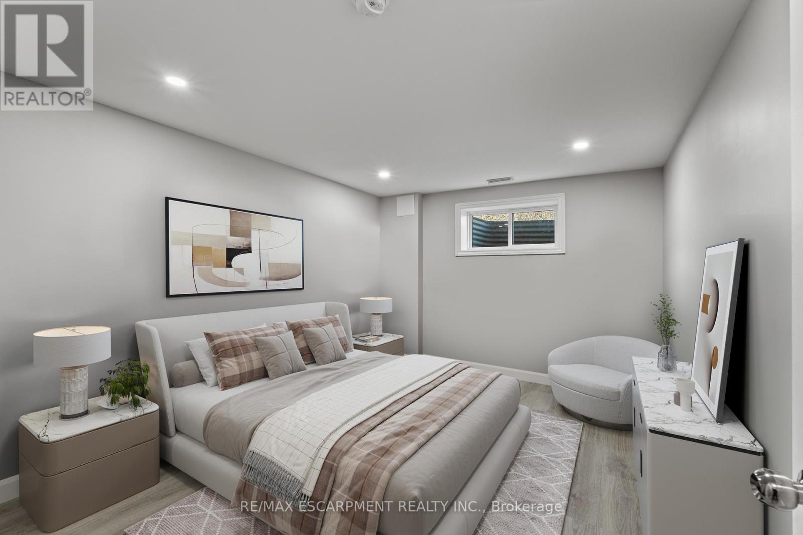 27 Cline Mountain Road S, Grimsby, Ontario  L3M 4B4 - Photo 24 - X12935422