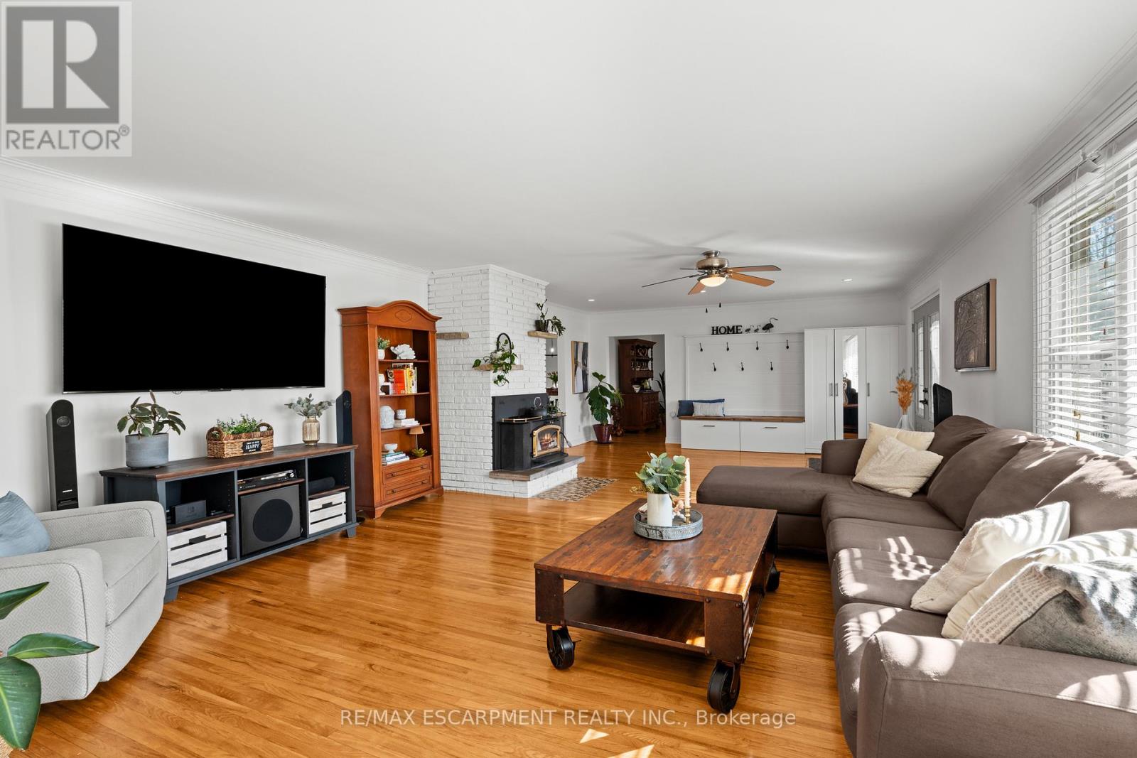 27 Cline Mountain Road S, Grimsby, Ontario  L3M 4B4 - Photo 9 - X12935422