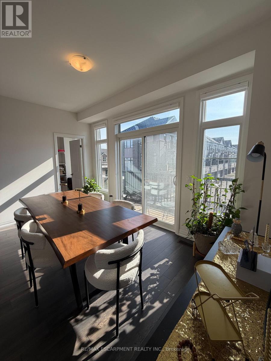 460 Provident Way, Hamilton (Mount Hope), Ontario  L0R 1C0 - Photo 17 - X12935490