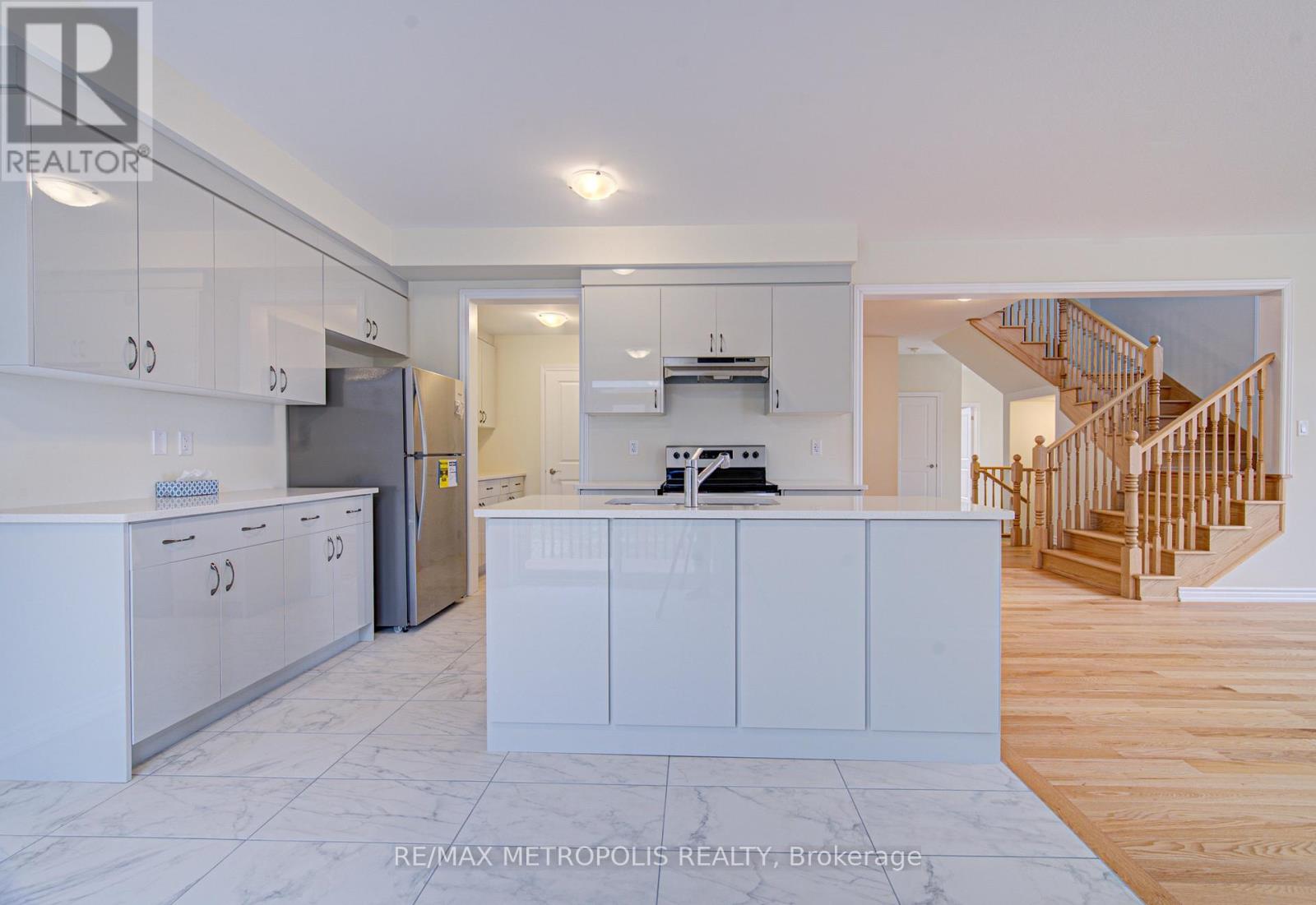 25 Heming Street, Brant, Ontario  N3L 0M6 - Photo 16 - X12935494