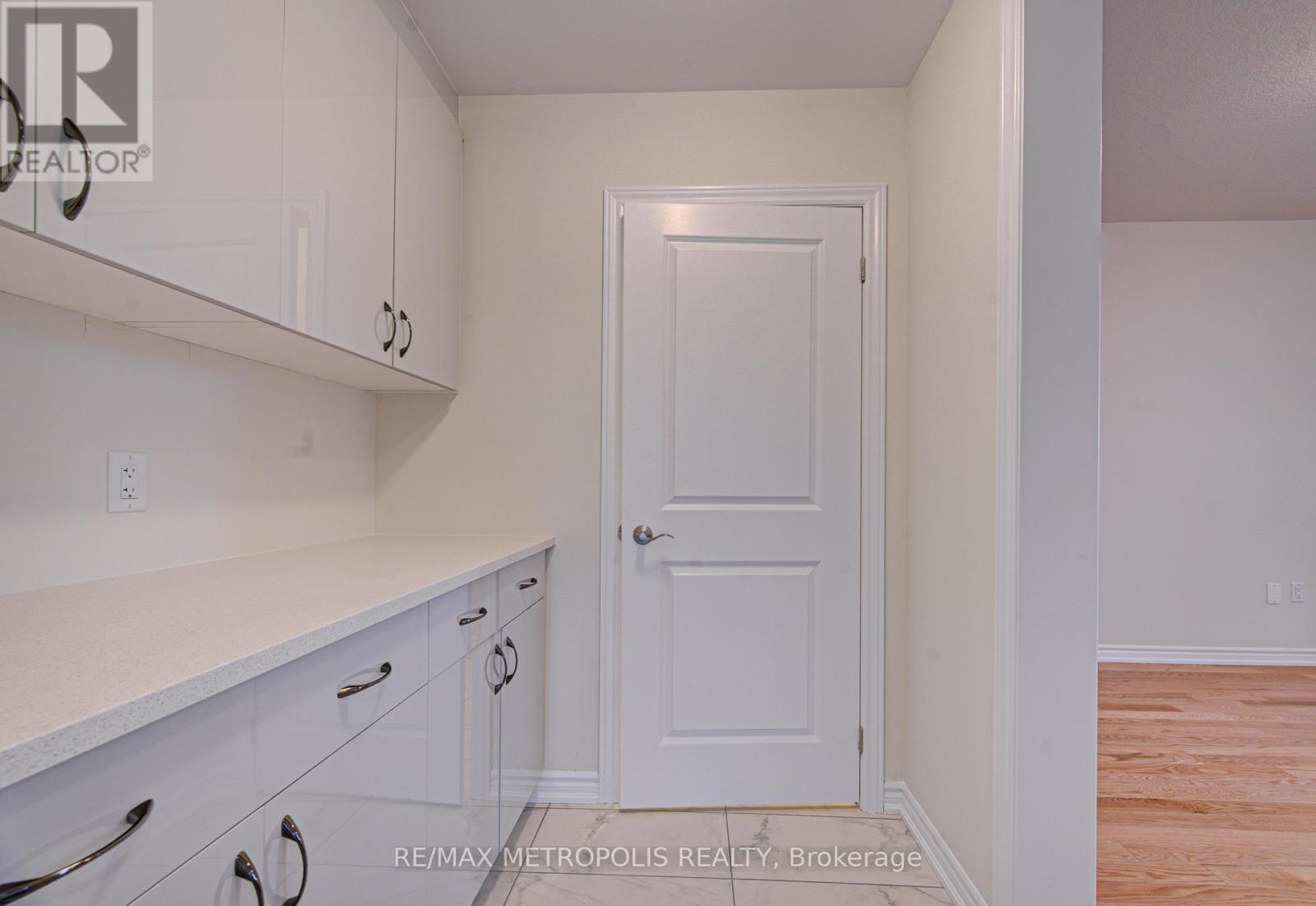 25 Heming Street, Brant, Ontario  N3L 0M6 - Photo 22 - X12935494