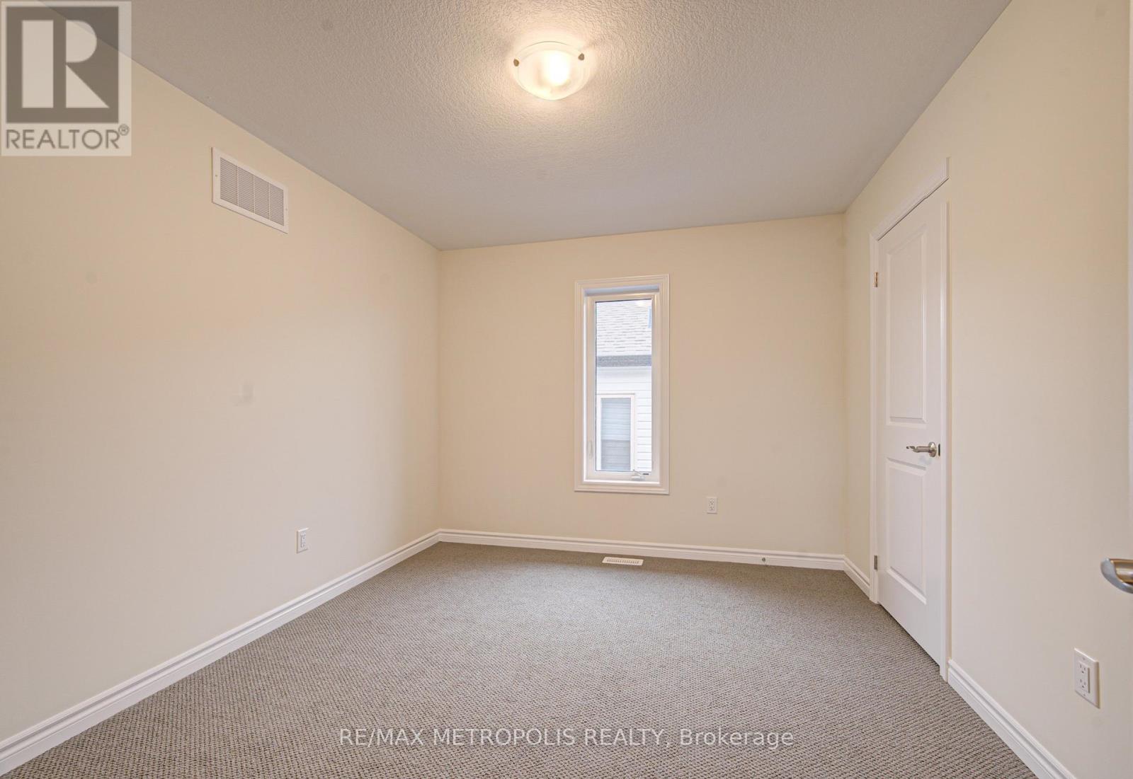 25 Heming Street, Brant, Ontario  N3L 0M6 - Photo 25 - X12935494