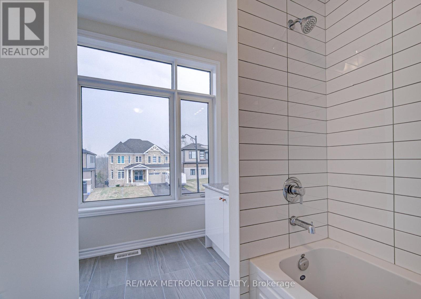 25 Heming Street, Brant, Ontario  N3L 0M6 - Photo 30 - X12935494