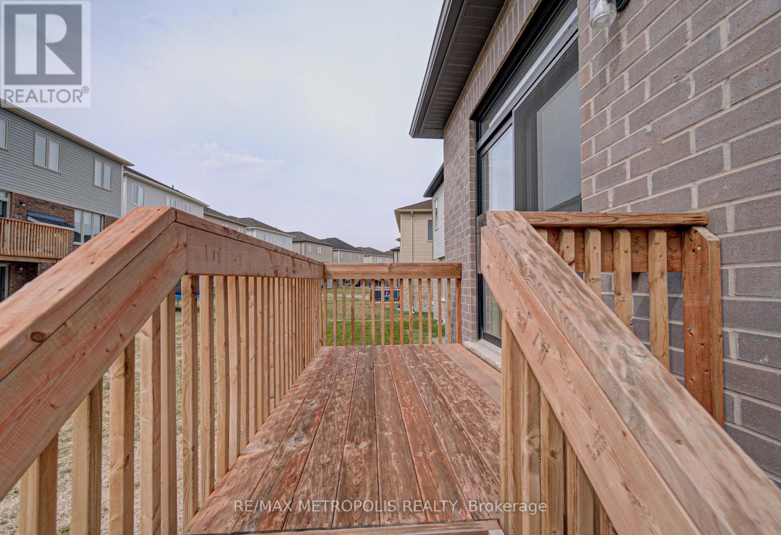 25 Heming Street, Brant, Ontario  N3L 0M6 - Photo 43 - X12935494