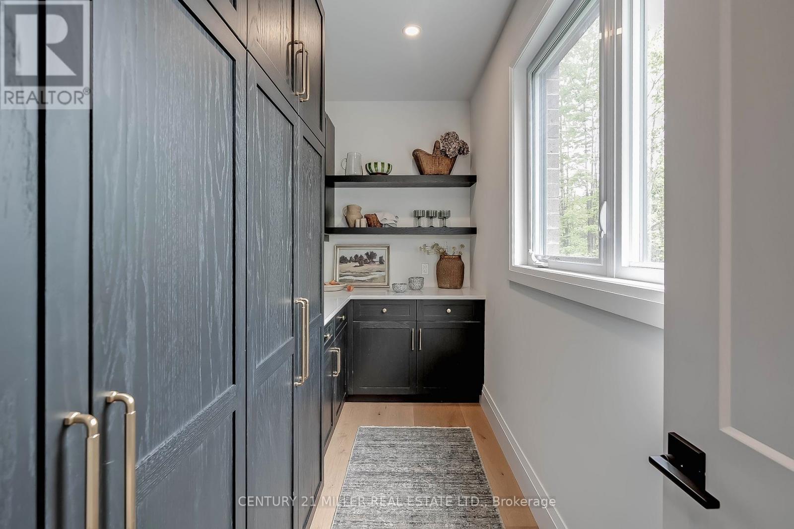 4512 Concession 11 Road, Puslinch, Ontario  N0B 2J0 - Photo 14 - X12935530