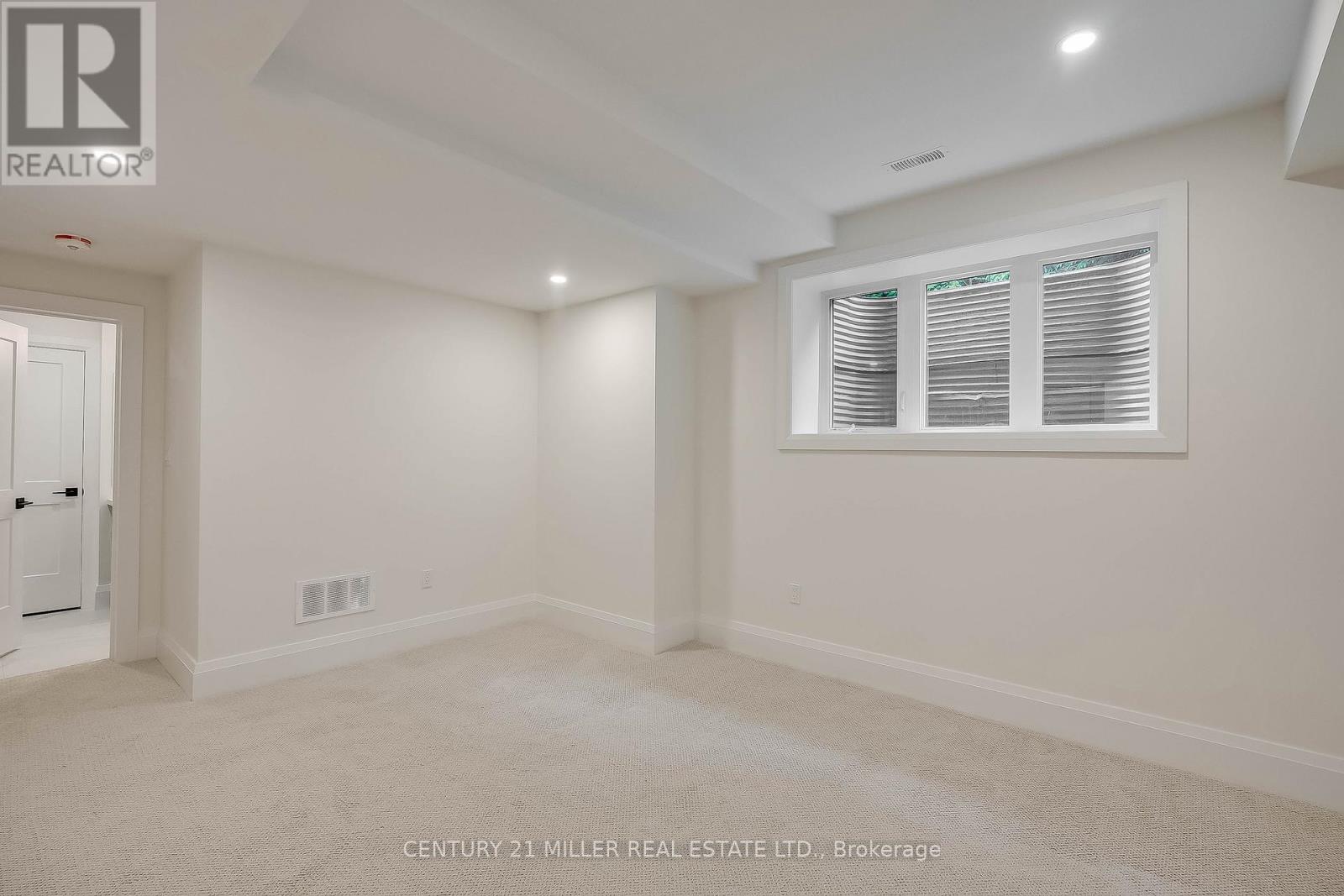 4512 Concession 11 Road, Puslinch, Ontario  N0B 2J0 - Photo 37 - X12935530