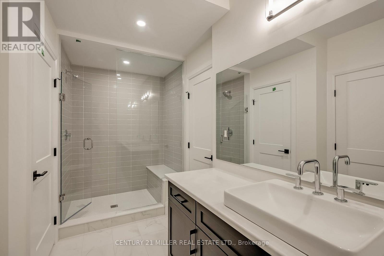 4512 Concession 11 Road, Puslinch, Ontario  N0B 2J0 - Photo 38 - X12935530