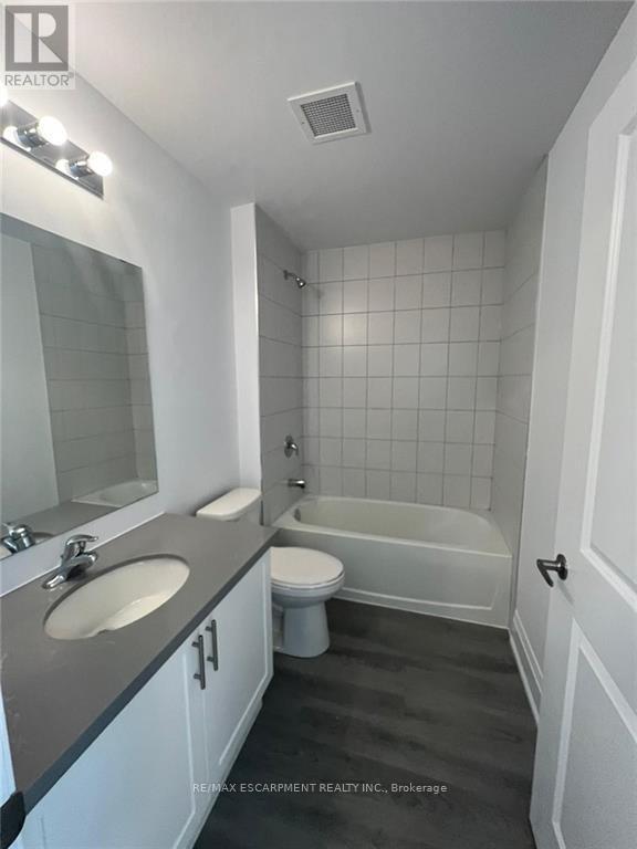 340 - 5055 Greenlane Road, Lincoln (Lincoln Lake), Ontario  L3J 2J3 - Photo 17 - X12935544