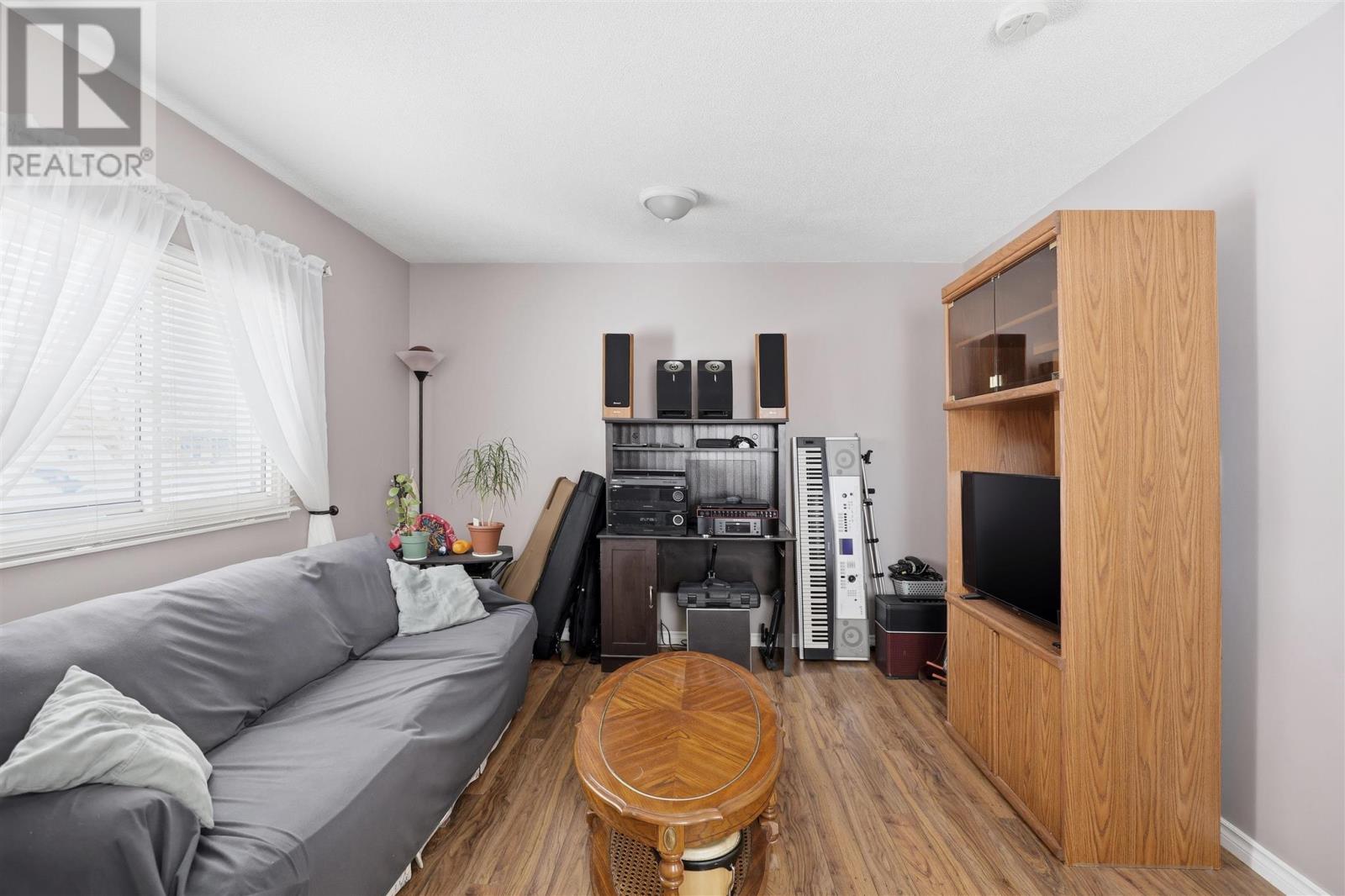 126 Turner Ave, Sault Ste. Marie, Ontario  P6C 4S2 - Photo 3 - SM260562