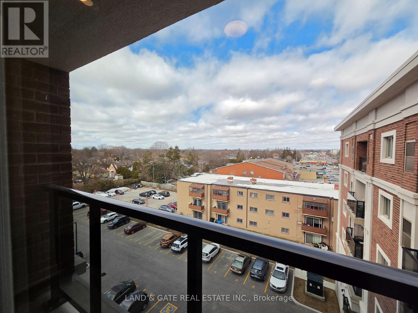 604 - 976 Simcoe Street N, Oshawa, Ontario  L1G 4W4 - Photo 14 - E12767030