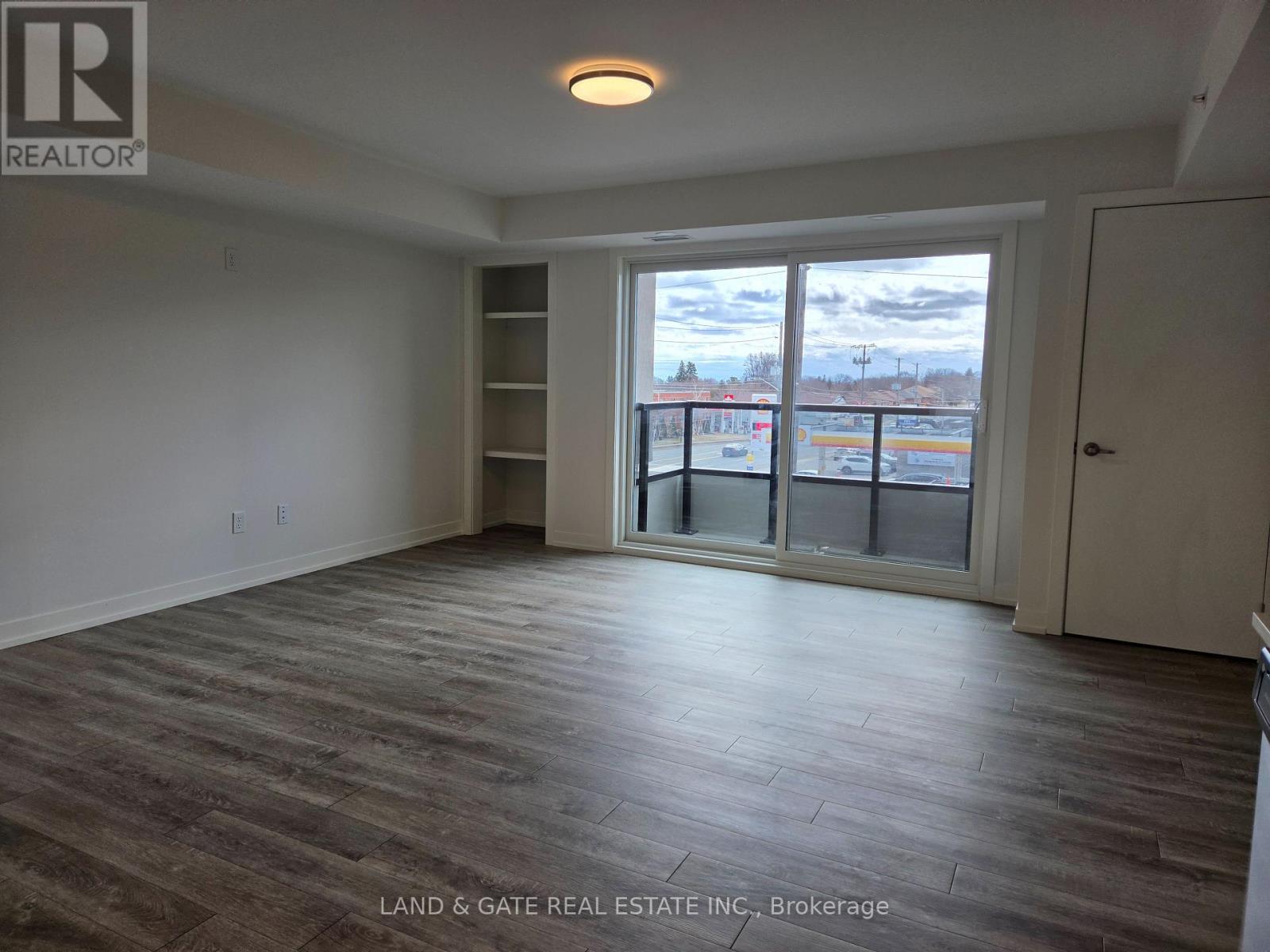 305 - 976 Simcoe Street N, Oshawa, Ontario  L1G 4W4 - Photo 5 - E12874146