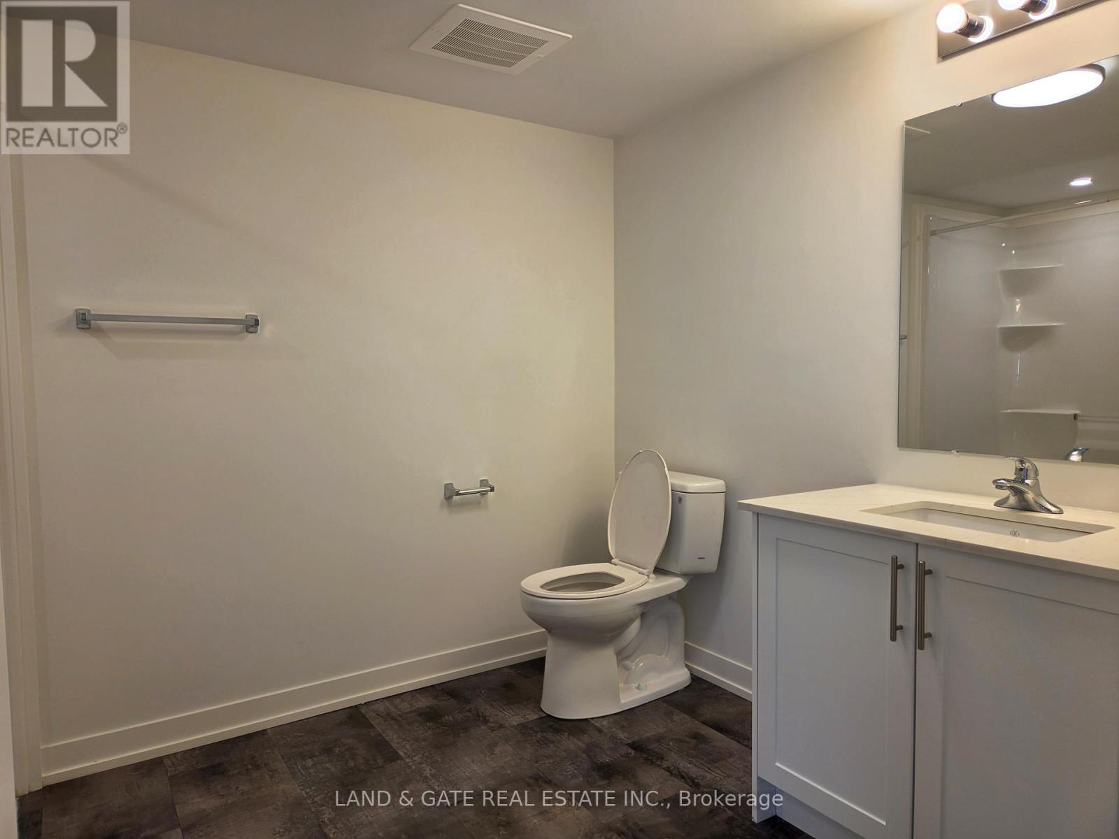 305 - 976 Simcoe Street N, Oshawa, Ontario  L1G 4W4 - Photo 7 - E12874146