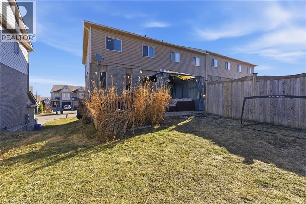 208 Templewood Drive, Kitchener, Ontario  N2R 0A3 - Photo 35 - 40816137