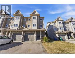 208 TEMPLEWOOD Drive, Kitchener, Ontario
