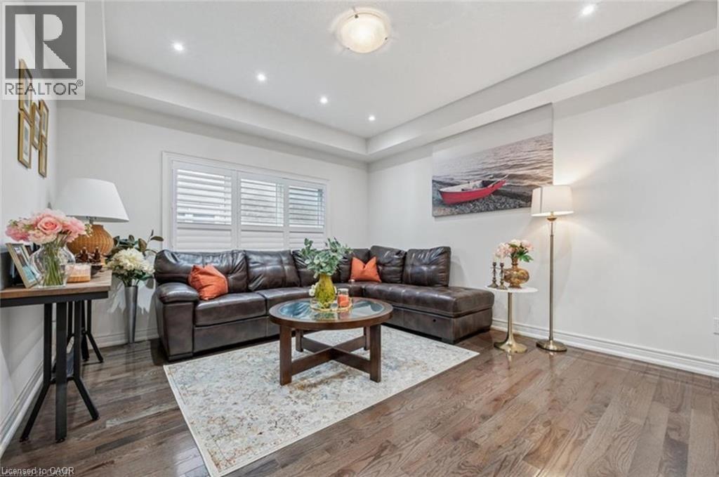 77 Eaglecrest Street, Kitchener, Ontario  N2K 4K1 - Photo 13 - 40816121