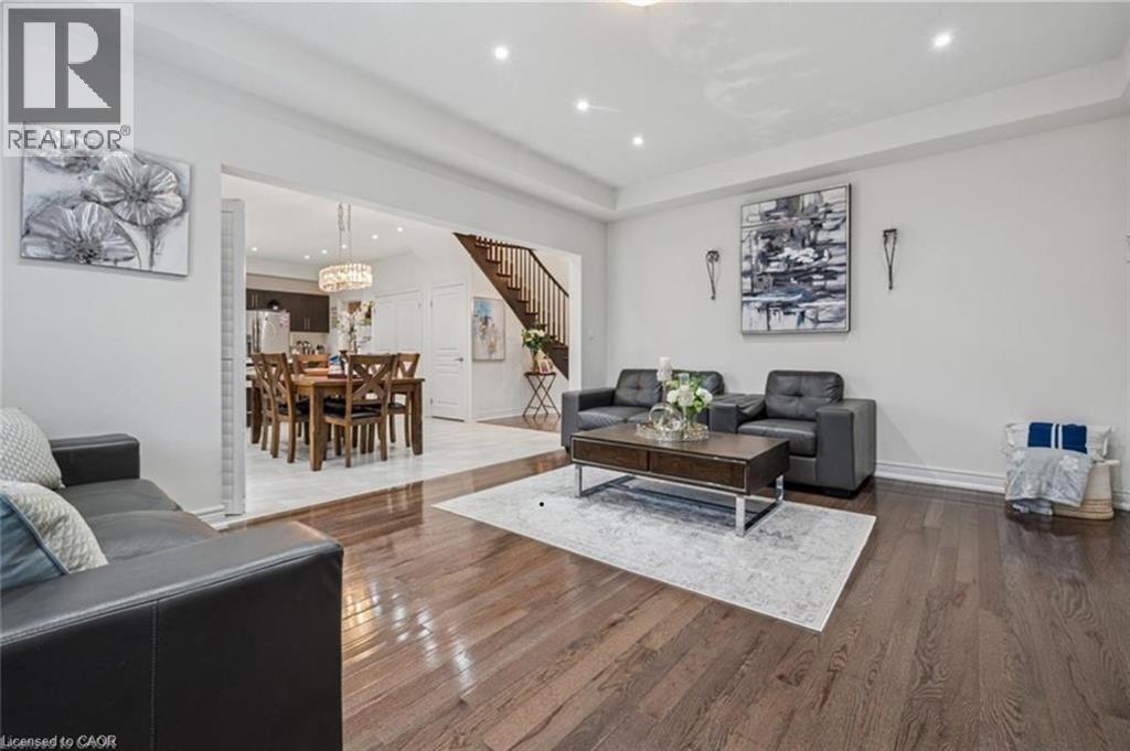 77 Eaglecrest Street, Kitchener, Ontario  N2K 4K1 - Photo 6 - 40816121