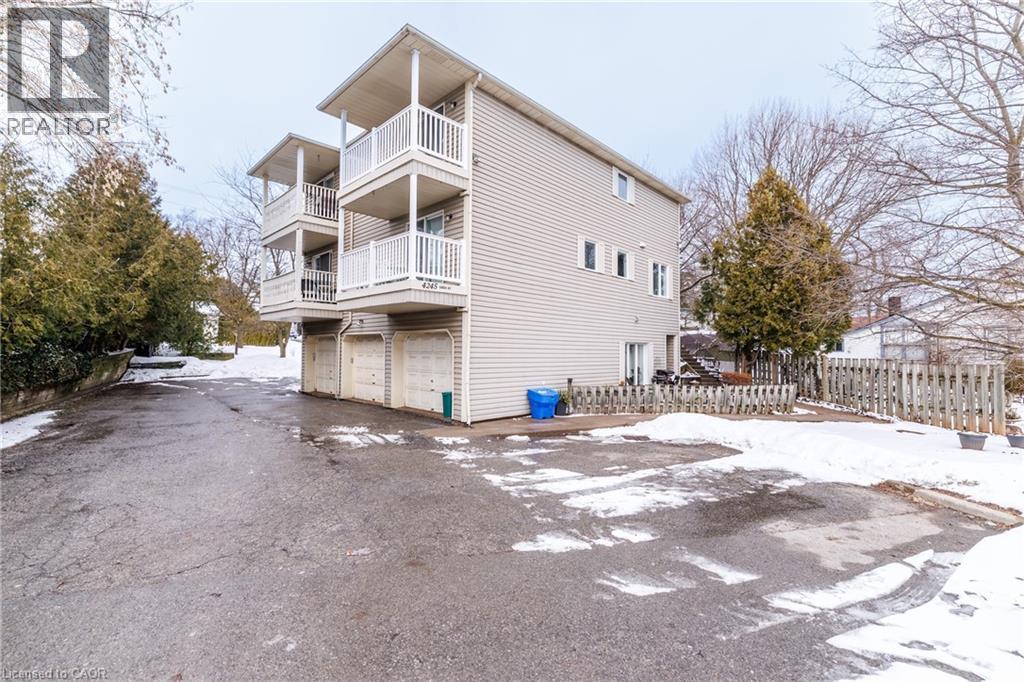 4245 Queen Street Unit# 1, Beamsville, Ontario  L3J 2G2 - Photo 2 - 40807927