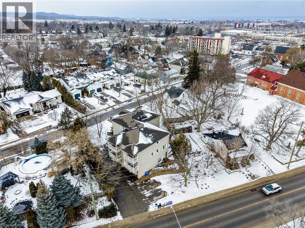 4245 QUEEN Street Unit# 1, Beamsville, Ontario