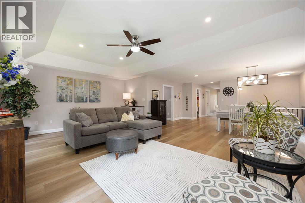 123 Cassandra Boulevard, Sarnia, Ontario  N7S 6N1 - Photo 10 - 26006496