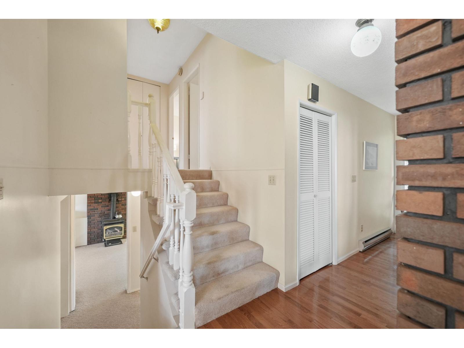 6172 184 Street, Surrey, British Columbia  V3S 9E6 - Photo 11 - R3104567