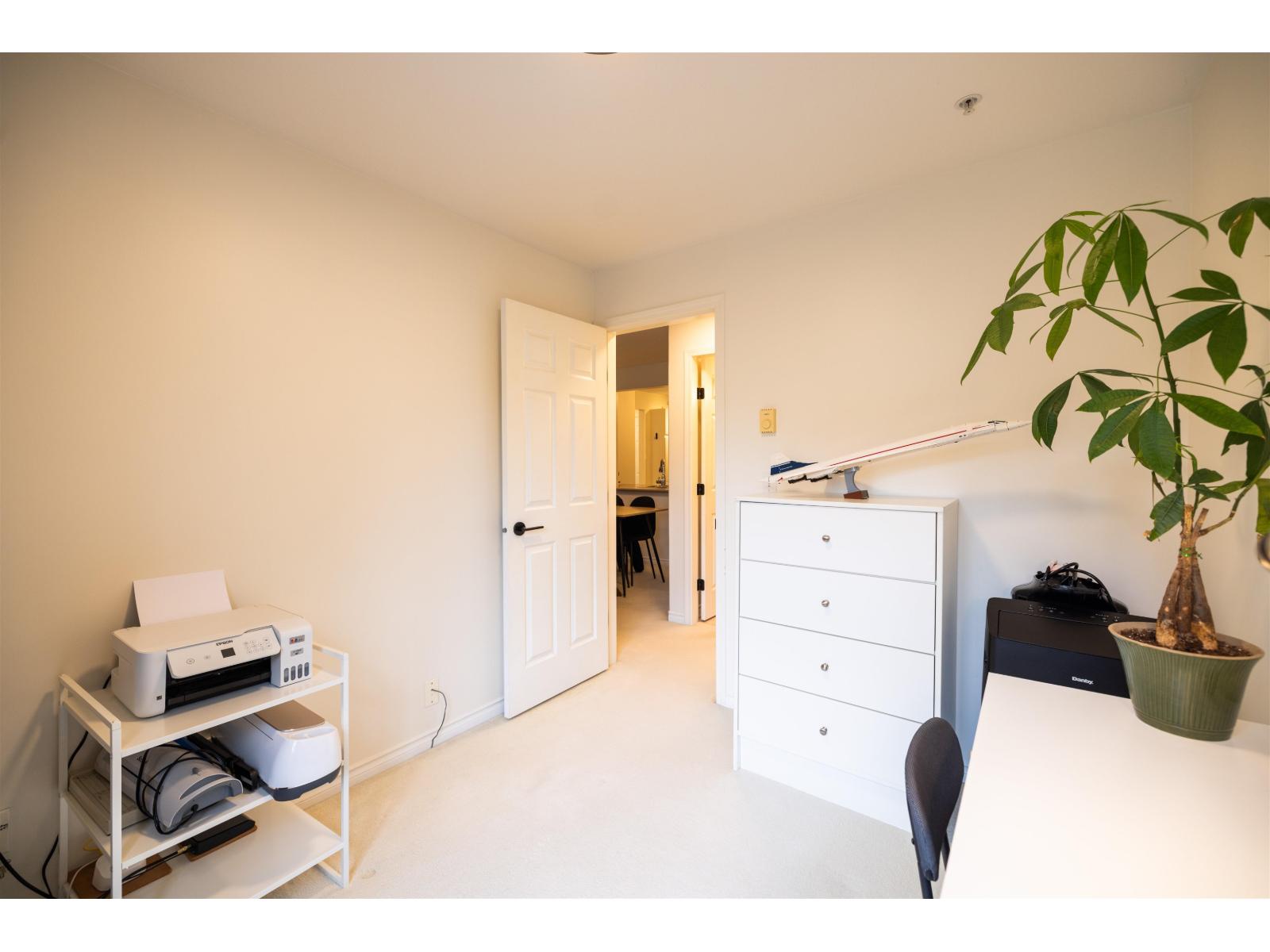 207 15325 17 Avenue, Surrey, British Columbia  V4A 1T8 - Photo 16 - R3104276