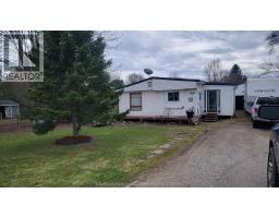 252 Queen STREET, Highgate, Ontario