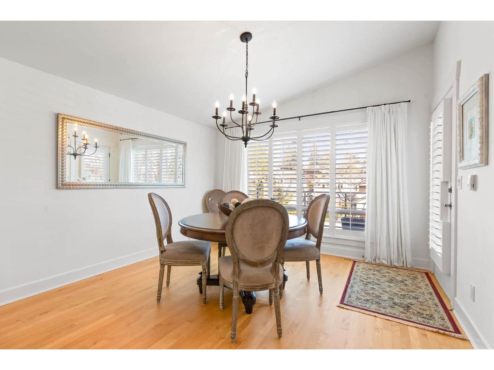 933 Maple Street, White Rock, British Columbia  V4B 4M4 - Photo 11 - R3104319