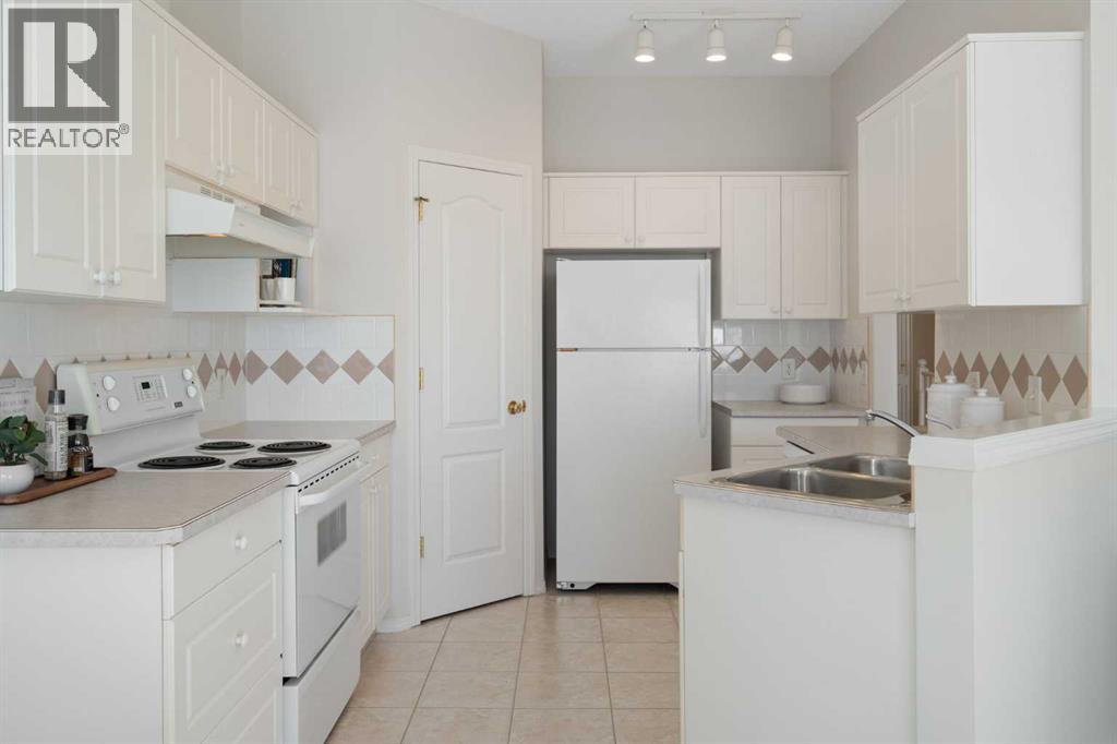 100 Hamptons Link Nw, Calgary, Alberta  T3A 5V9 - Photo 14 - A2296491