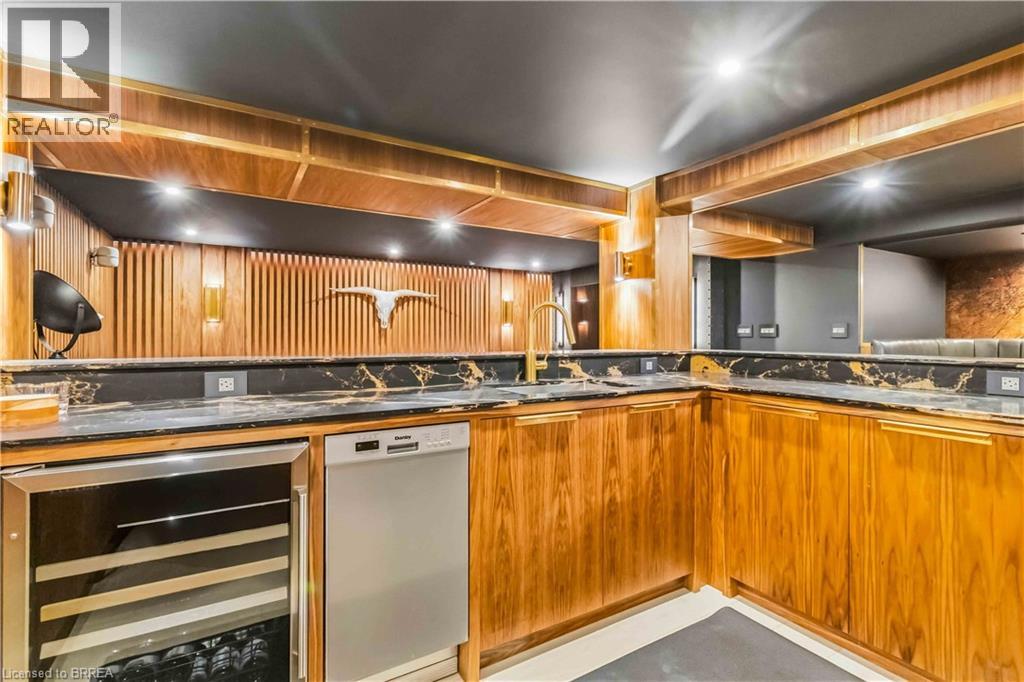 8 Tutela Heights Road, Brantford, Ontario  N3T 1A1 - Photo 34 - 40815932