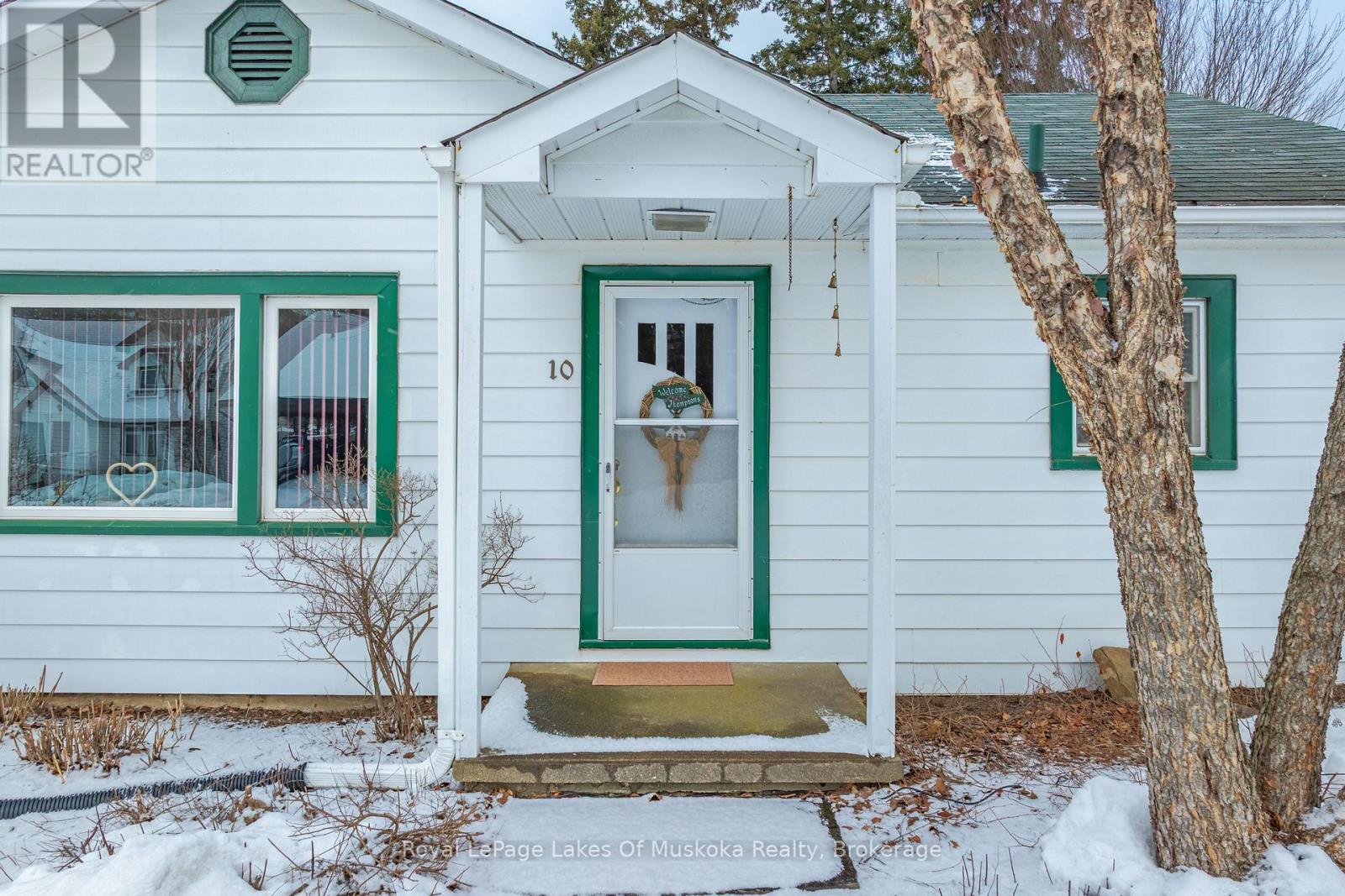 10 Morris Avenue, Huntsville (Chaffey), Ontario  P1H 1G4 - Photo 5 - X12935488