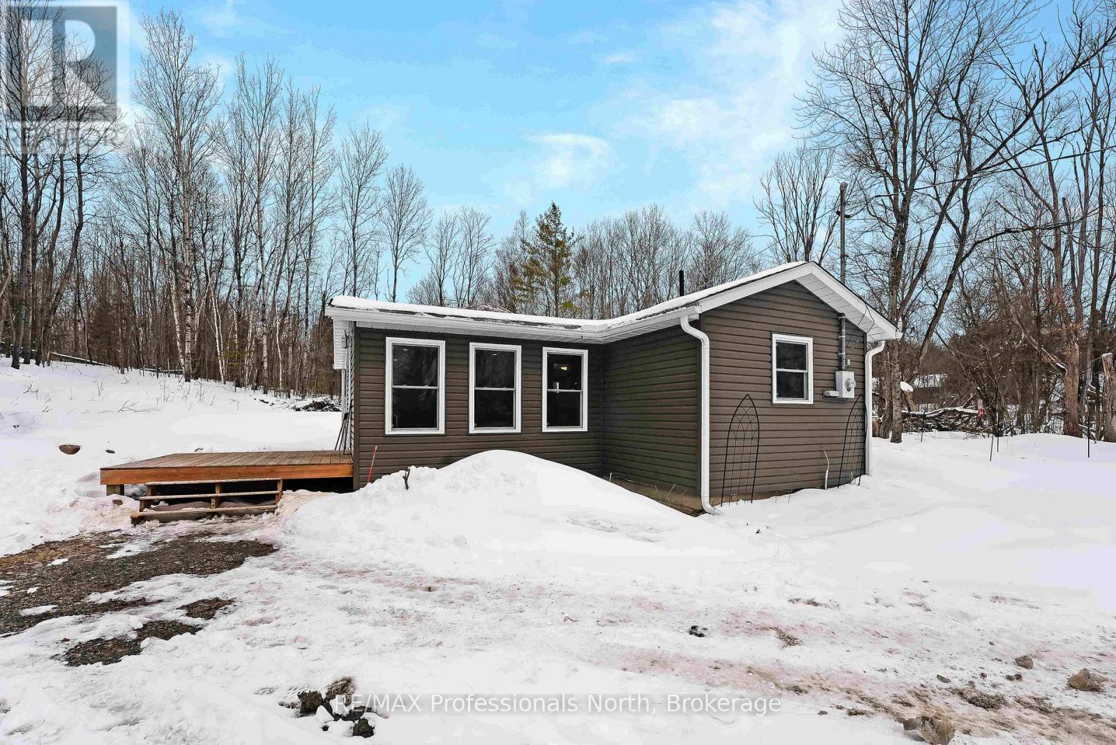 1627 Old Donald Road, Dysart Et Al, Ontario  K0M 1S0 - Photo 32 - X12922702