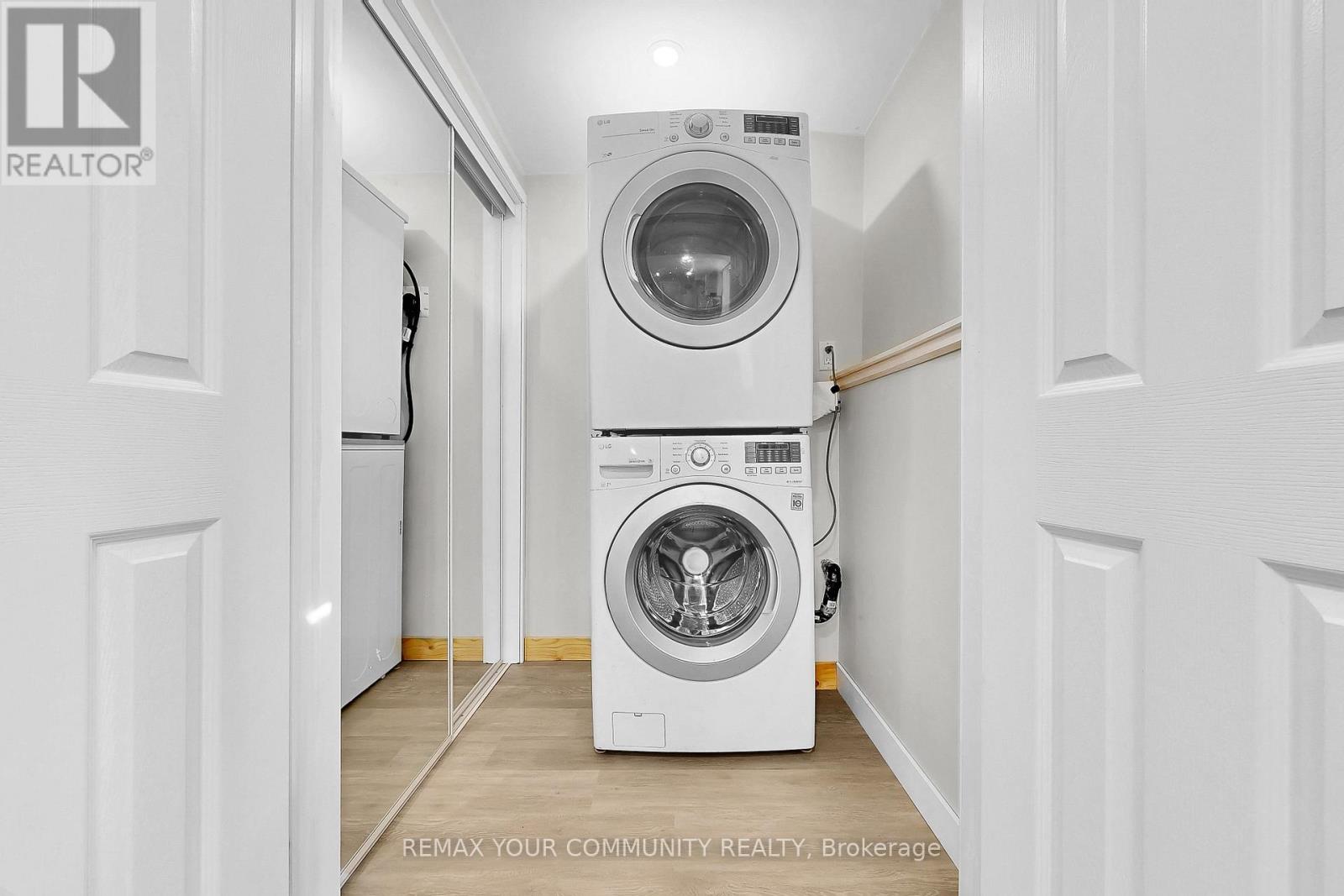 111 Worthington Avenue, Richmond Hill, Ontario  L4E 3Z6 - Photo 38 - N12836478