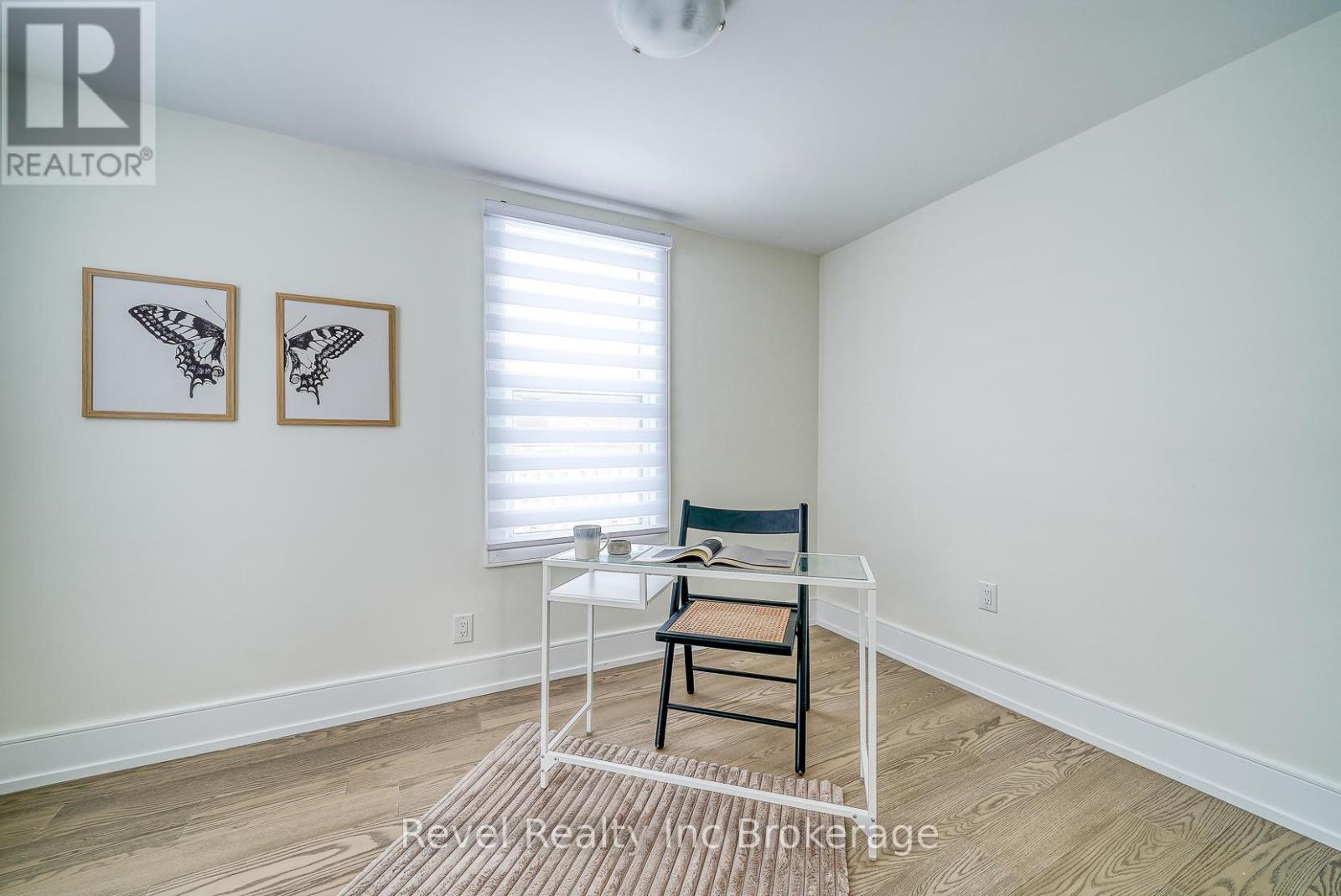 241 Charles Street W, Ingersoll, Ontario N5C 2M5 - Photo 13 - X12935592