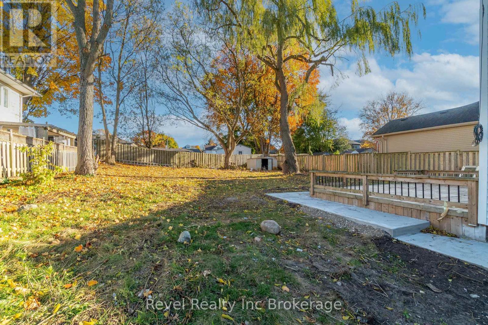 241 Charles Street W, Ingersoll, Ontario N5C 2M5 - Photo 26 - X12935592