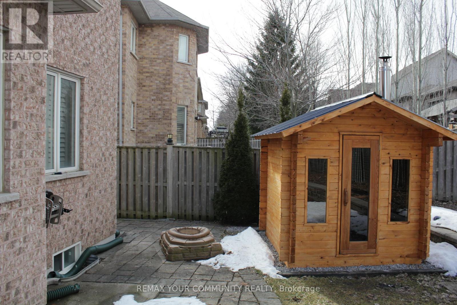 108 Cabin Trail Crescent, Whitchurch-Stouffville, Ontario  L4A 0S7 - Photo 6 - N12934842